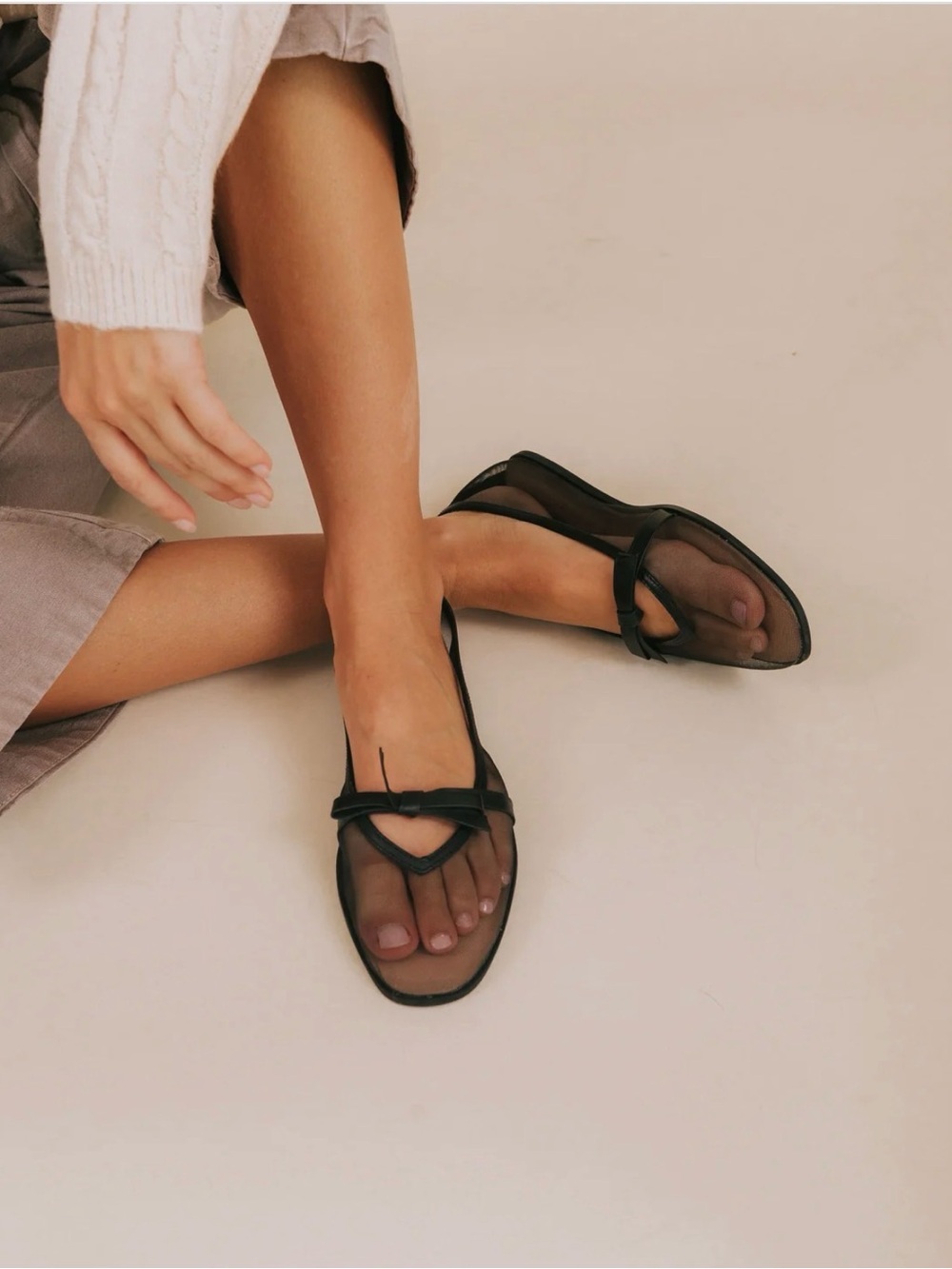 FREE PEOPLE - MESH MANIA
BOW FLATS Size 8.5 NWIB Black